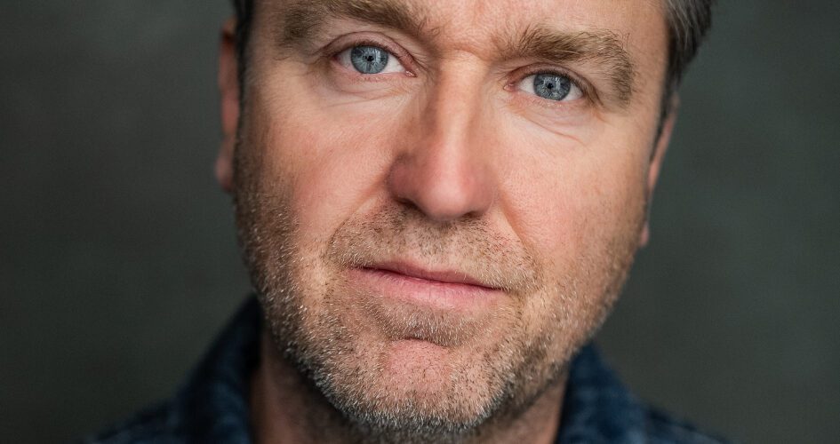 Daniel Casey press headshot small